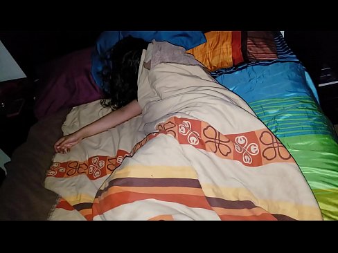 ❤️ Stepson berating sua jovem madrasta enquanto ela dorme. Porno fodido em pt-br.porno24-7.ru ❌❤